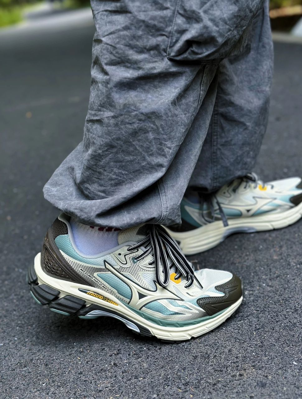 Mizuno Halo Mix Green Yellow Sneakers