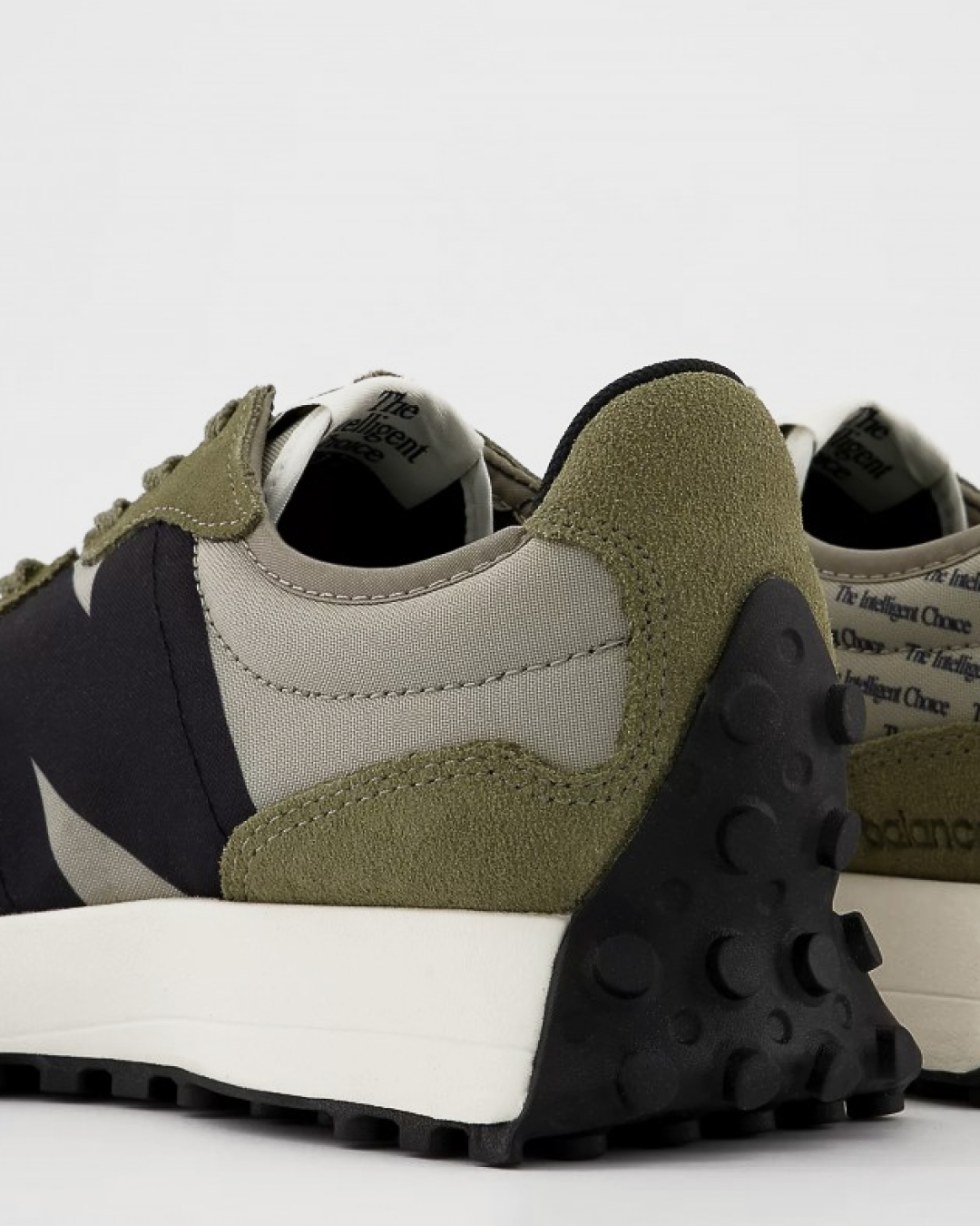 New Balance 327 Aluminum Covert Green Sneakers