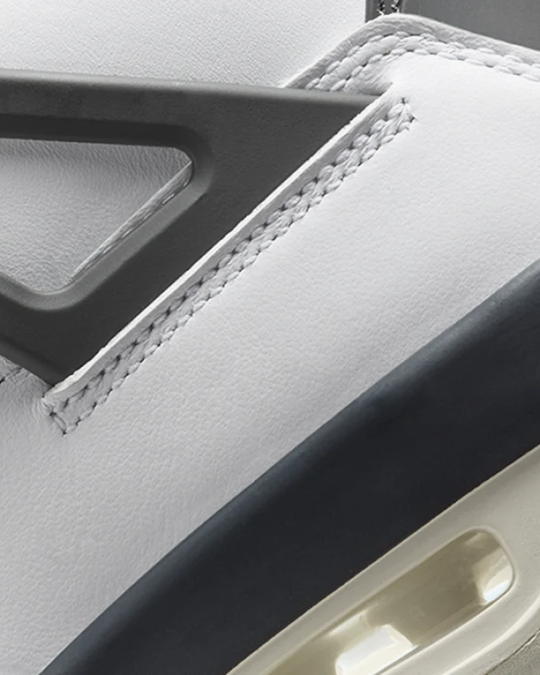 Air Jordan 4 Retro "Vivid Sulfur" Sneakers