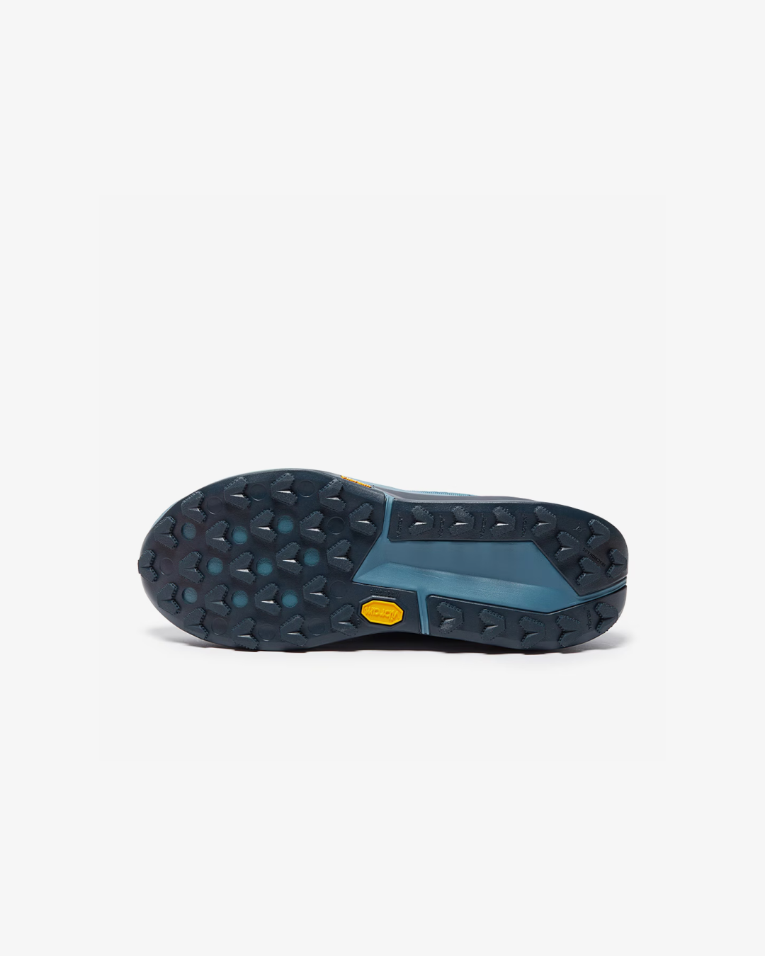 Nike Zegama 2 in Smokey Blue, Armory Navy & Metallic Platinum
