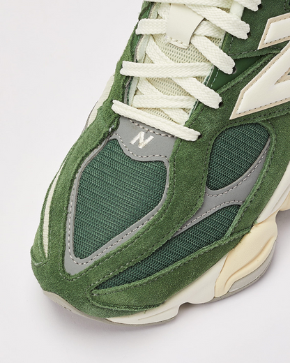 New Balance 9060 "Green" Sneakers