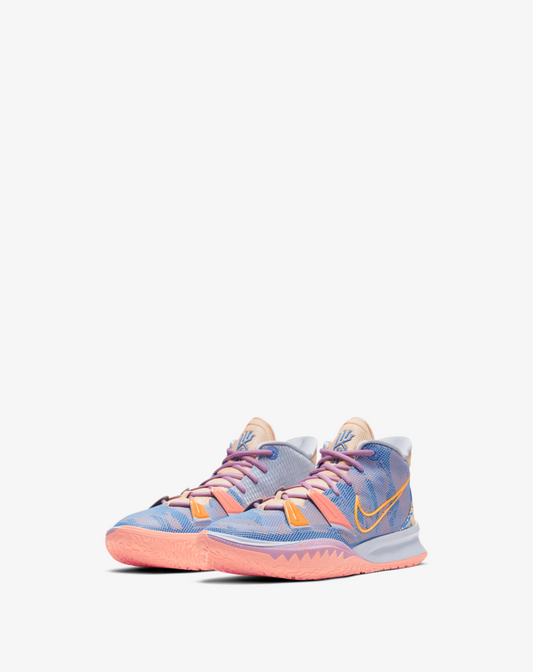 Nike Kyrie 7 "Pre-Heat Expressions" Basketball Shoe