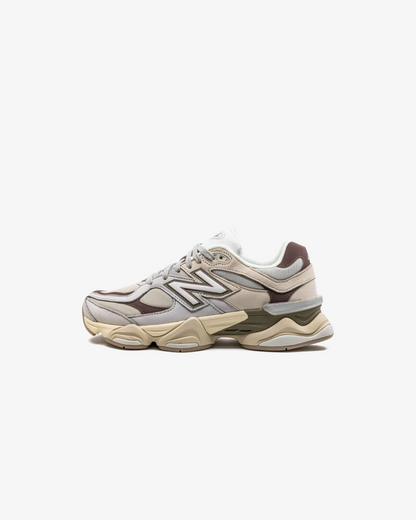 New Balance 9060 Timberwolf Grey Sneakers