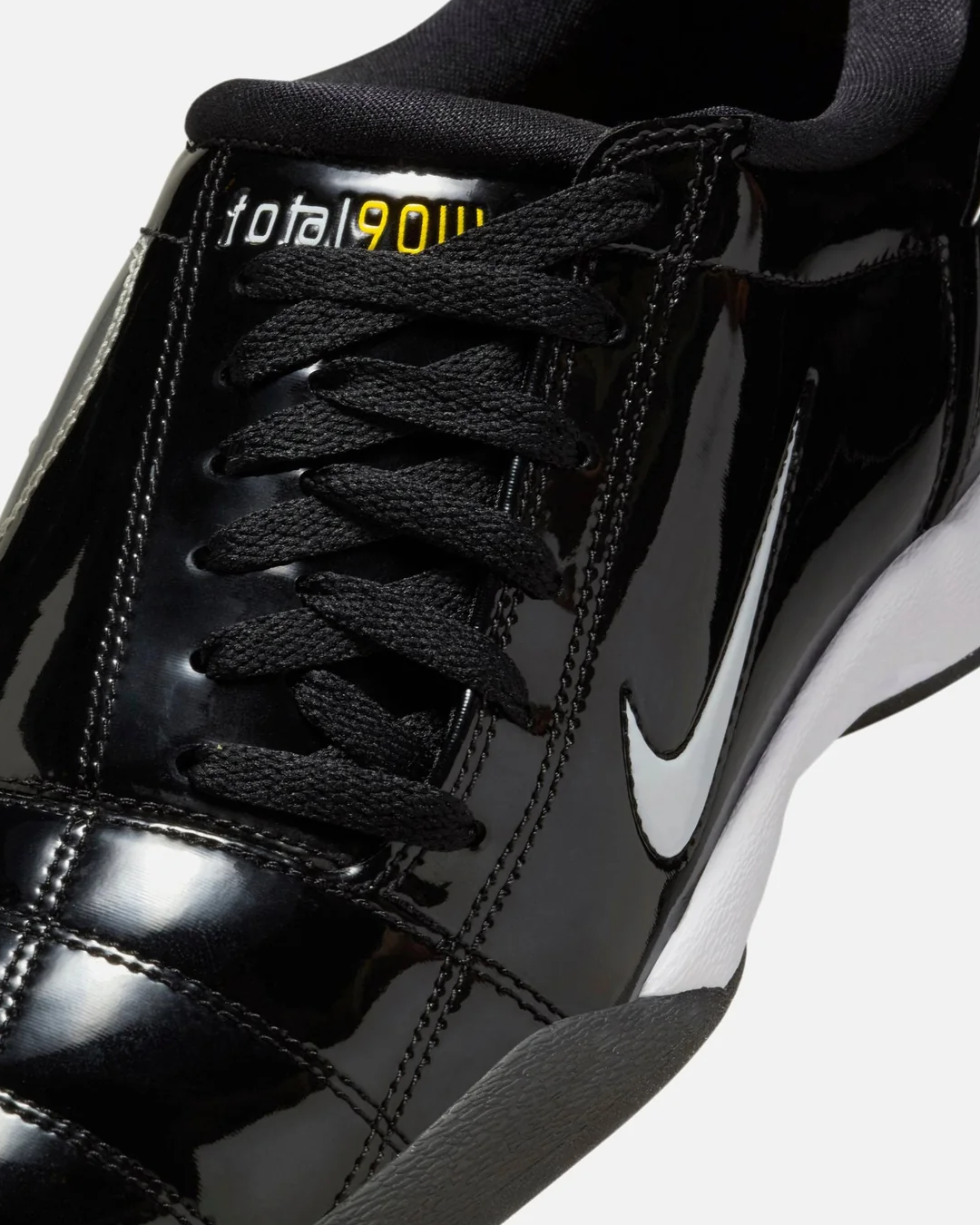 Nike Total 90 III  Black Sneakers